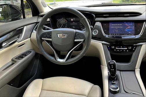 2021 Cadillac XT6 Premium Luxury FWD