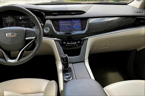 2021 Cadillac XT6 Premium Luxury FWD