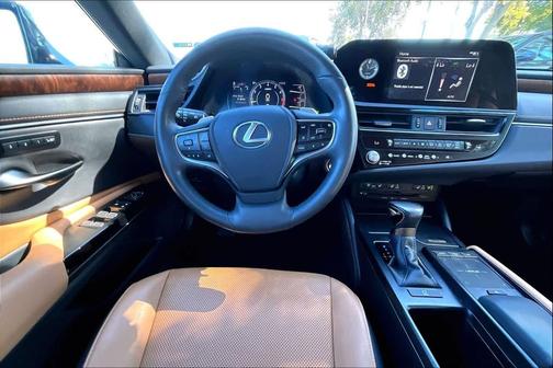 2022 Lexus ES 350 Base