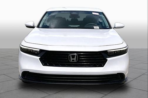 Platinum White Pearl 2023 Honda Accord LX 1.5T