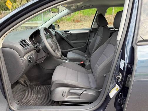 2011 Volkswagen Golf 2.5L