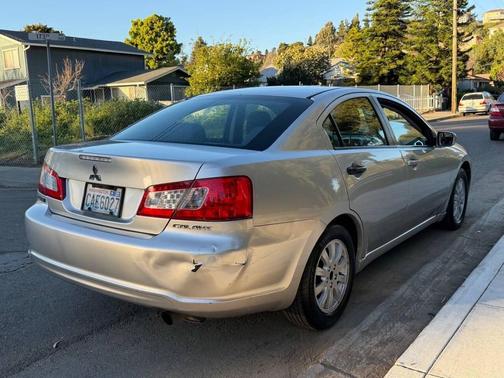 2012 Mitsubishi Galant Base
