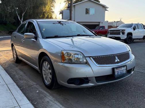 2012 Mitsubishi Galant Base