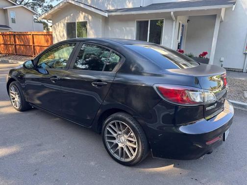 2012 Mazda Mazda3 i Touring