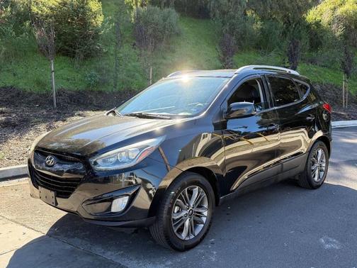 2015 Hyundai TUCSON SE