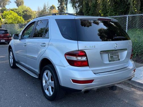 2009 Mercedes-Benz M-Class 4MATIC