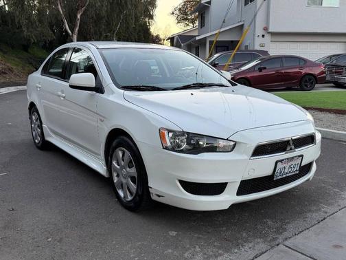 2012 Mitsubishi Lancer SE