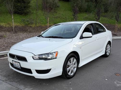 2012 Mitsubishi Lancer SE