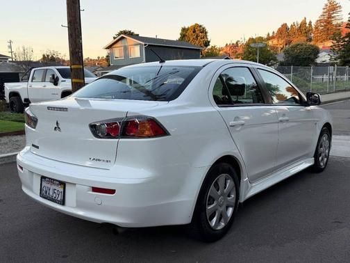2012 Mitsubishi Lancer SE