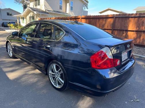 2007 INFINITI M45 Sport