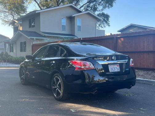 2013 Nissan Altima 2.5 SV