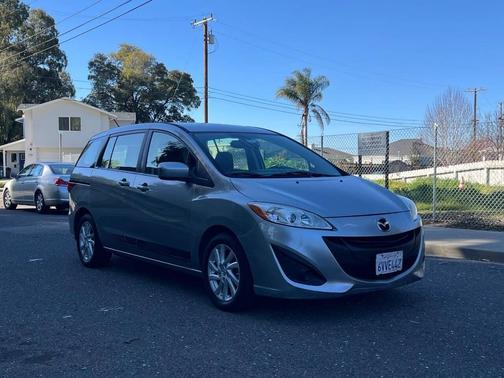 2012 Mazda Mazda5 Sport
