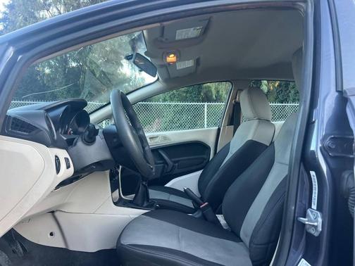 2012 Ford Fiesta S