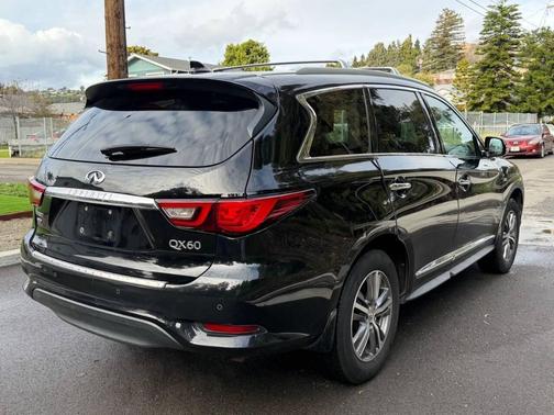 2020 INFINITI QX60 Luxe