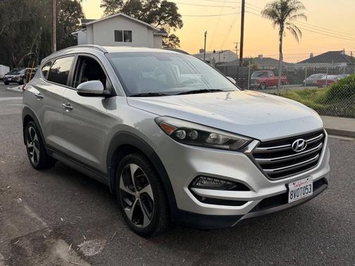 2016 Hyundai TUCSON Limited