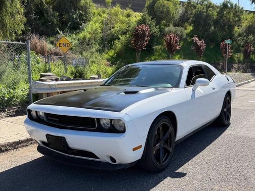 2013 Dodge Challenger SXT