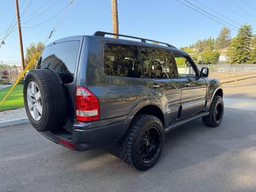 2006 Mitsubishi Montero Limited