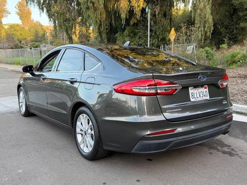 2019 Ford Fusion SE