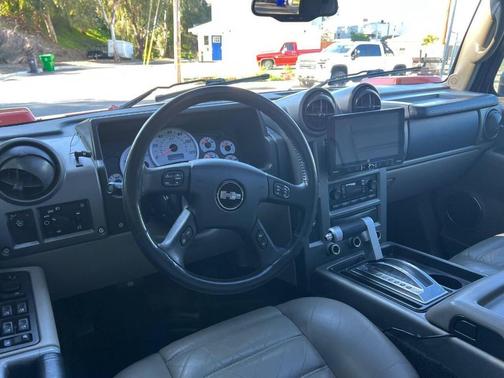 2004 Hummer H2 Base