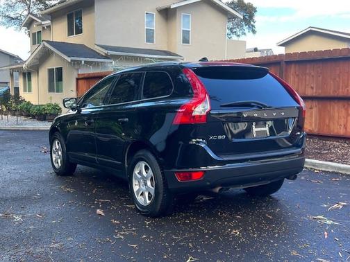 2012 Volvo XC60 3.2 Premier