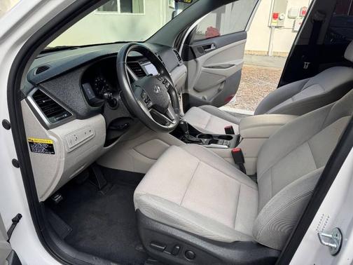 2017 Hyundai TUCSON Sport