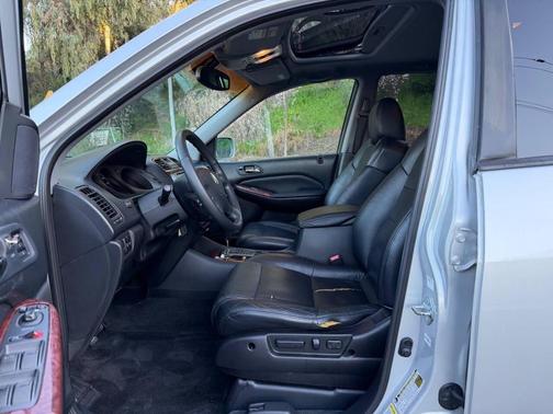 2005 Acura MDX Touring