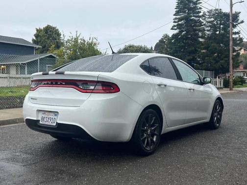2016 Dodge Dart SE