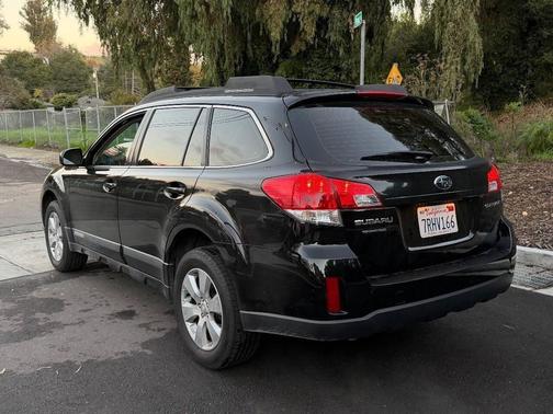 2012 Subaru Outback 2.5i