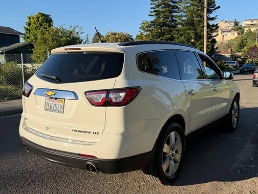 2015 Chevrolet Traverse LTZ