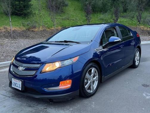 2013 Chevrolet Volt Base