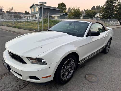 2010 Ford Mustang Base