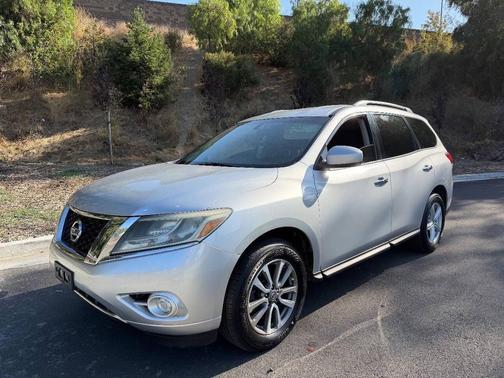 2013 Nissan Pathfinder SV