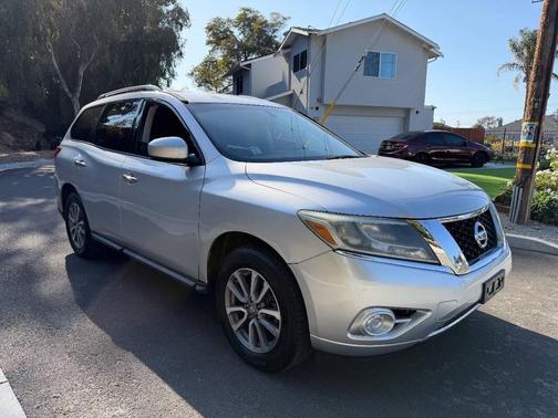 2013 Nissan Pathfinder SV
