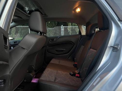 2013 Ford Fiesta SE