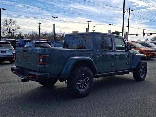 2026 Jeep Gladiator Mojave 4x4