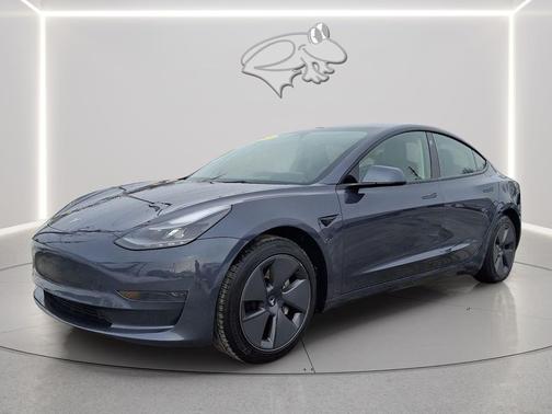 2023 Tesla Model 3 Standard Range
