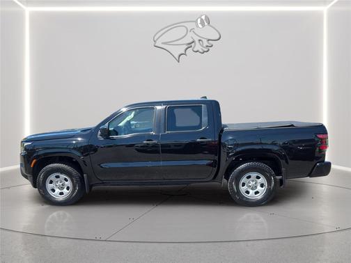 Super Black 2022 Nissan Frontier S