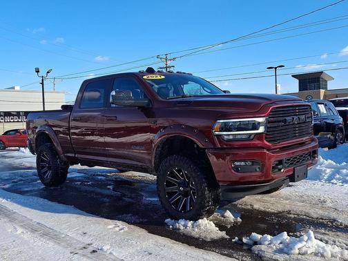 2021 RAM 2500 Laramie Crew Cab 4x4 6'4' Box