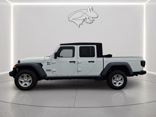 Bright White Clearcoat 2020 Jeep Gladiator Sport S
