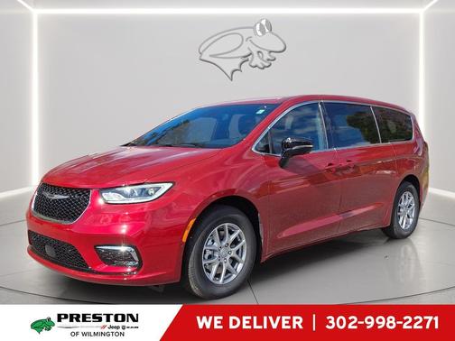 Red Hot Pearlcoat 2026 Chrysler Pacifica L