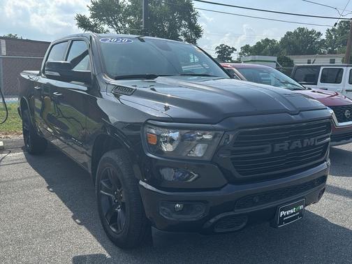 Diamond Black Crystal Pearlcoat 2020 RAM 1500 Big Horn/Lone Star