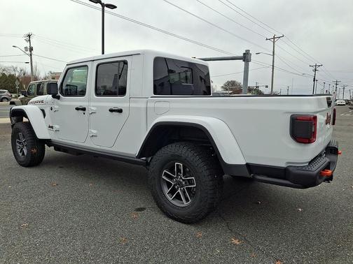 2026 Jeep Gladiator Mojave X 4x4