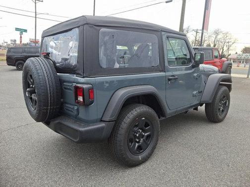 2025 Jeep Wrangler Sport