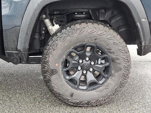 2026 RAM 1500 RHO Crew Cab 4x4 5'7' Box