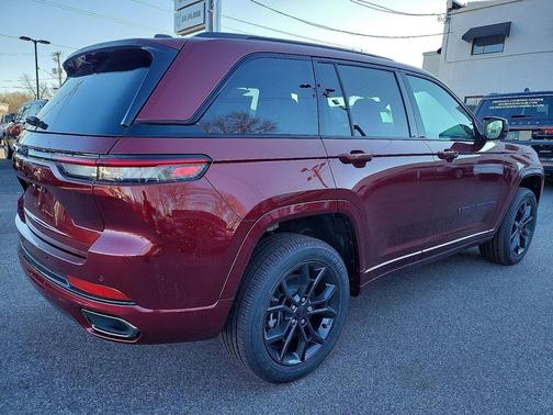 2024 Jeep Grand Cherokee 4xe Anniversary Edition