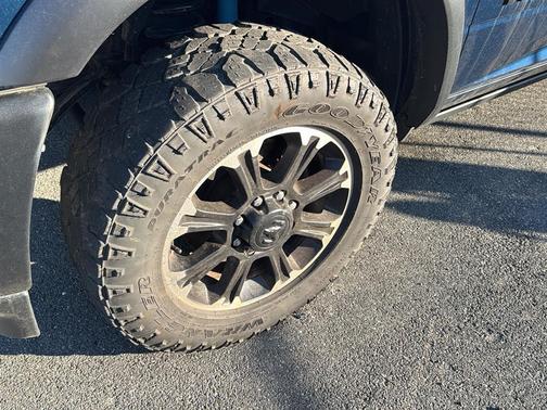 Patriot Blue Pearlcoat 2024 RAM 2500 Power Wagon