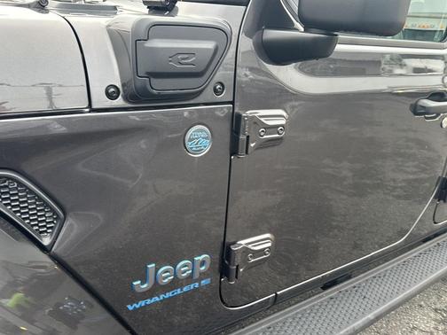2024 Jeep Wrangler 4xe Sport S