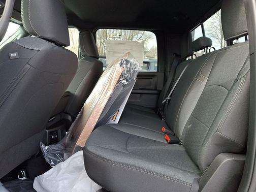 2026 RAM 2500 Warlock Crew Cab 4x4 6'4' Box