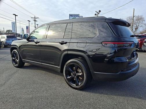 2022 Jeep Grand Cherokee L Altitude