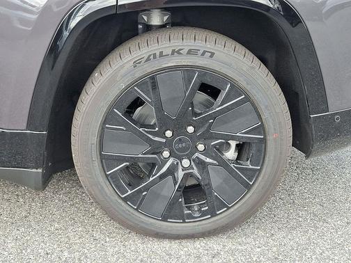 2025 Jeep Wagoneer S Launch Edition